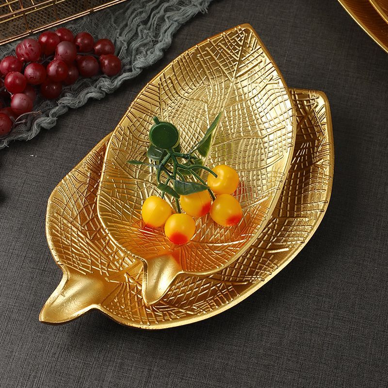 Light luxury golden plate, rich golden fruit plate, home dining room dried fruit irregular-shaped storage tray, decorative item, leaf MDF storage plate, wall hanging decoration detail image 7