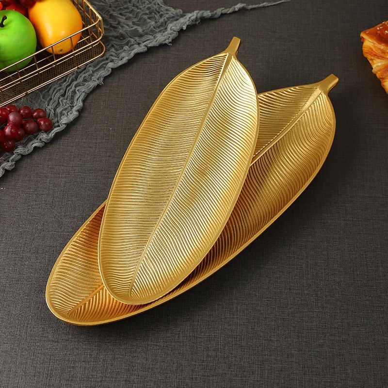 Light luxury golden plate, rich golden fruit plate, home dining room dried fruit irregular-shaped storage tray, decorative item, leaf MDF storage plate, wall hanging decoration detail image 5