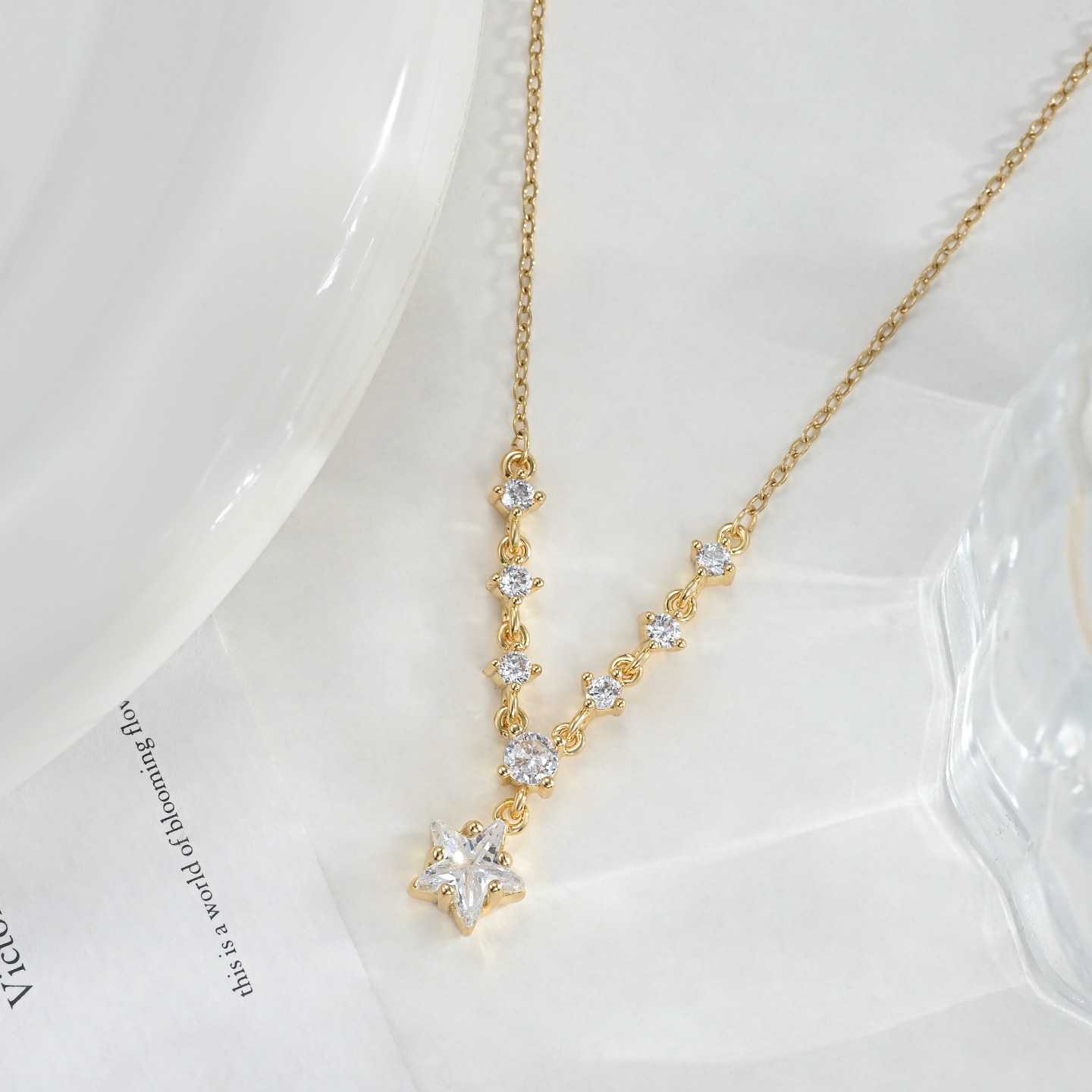 Moda versátil temperamento dulce lindo viento exquisita mujer estilo japonés y coreano estrella con diamantes collar Specification image