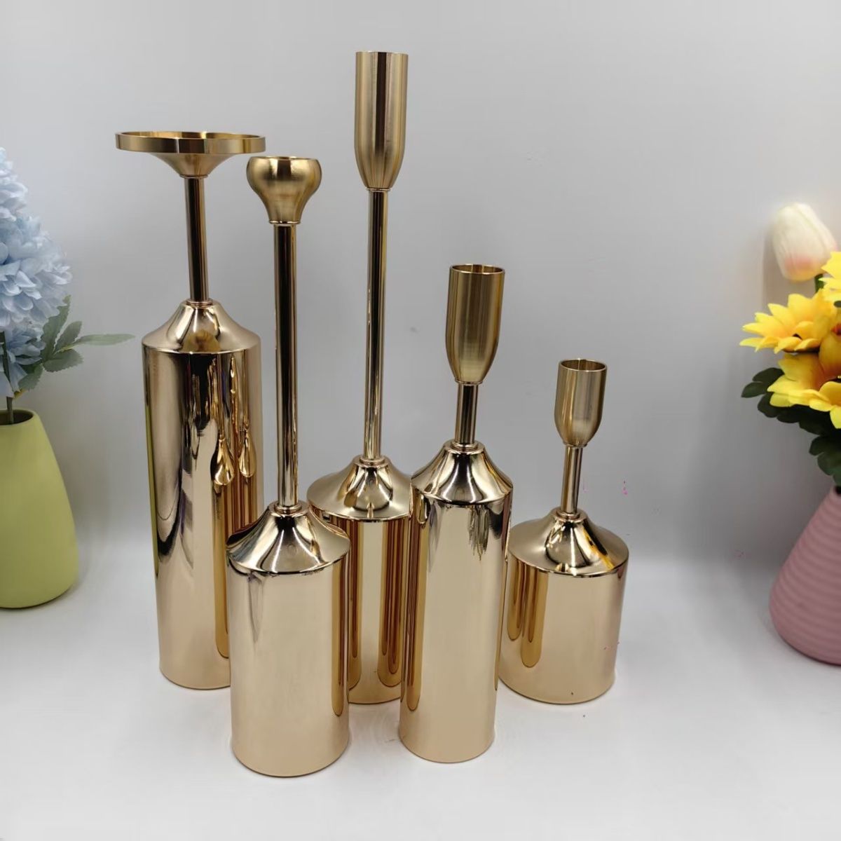 European and Nordic romantic metal candlesticks, electroplated ornaments, wedding candlelight dinner, wedding props, handicrafts, candlesticks detail image 9