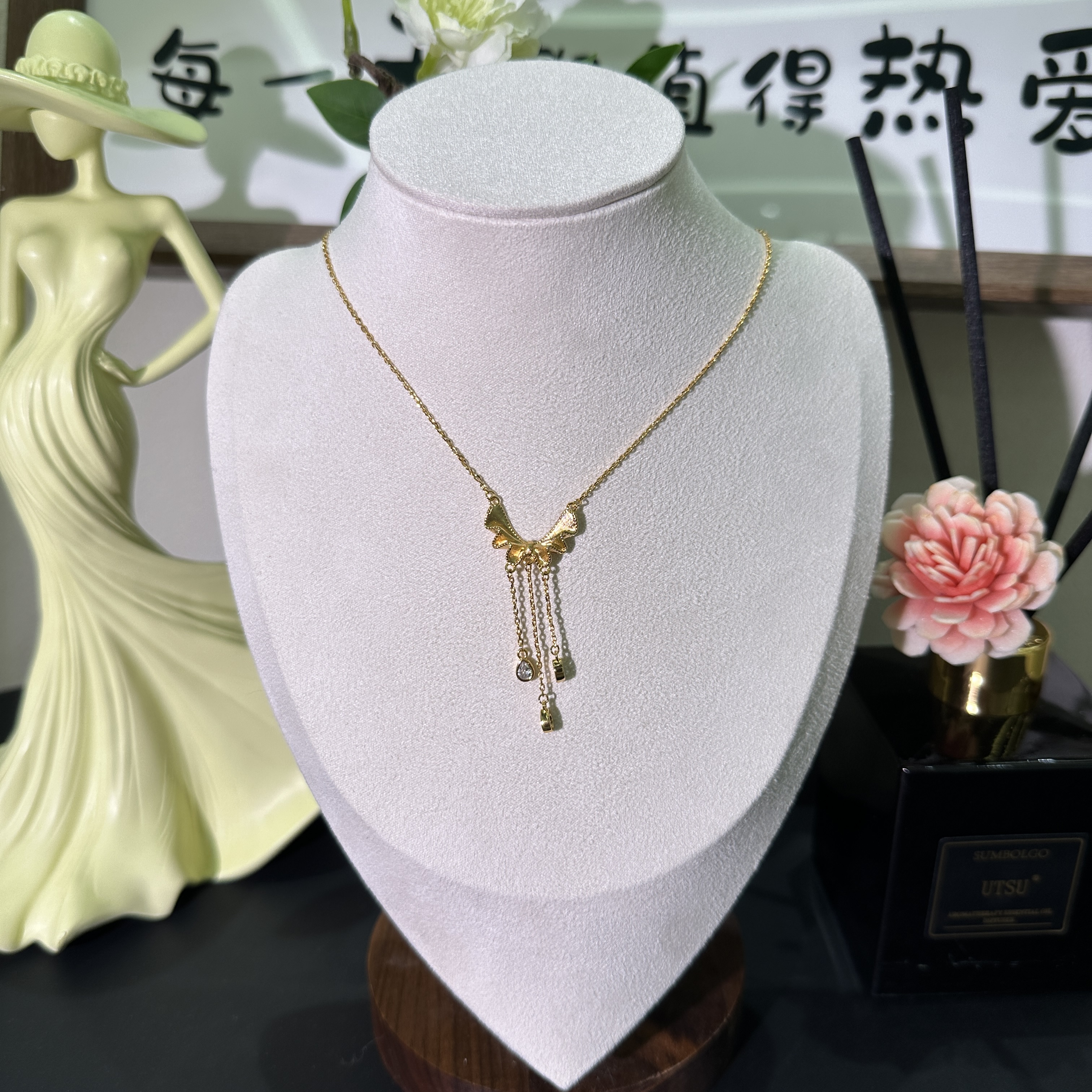 铜镀24k金广东工艺蝶翼流光项链时尚百搭推荐 details Picture