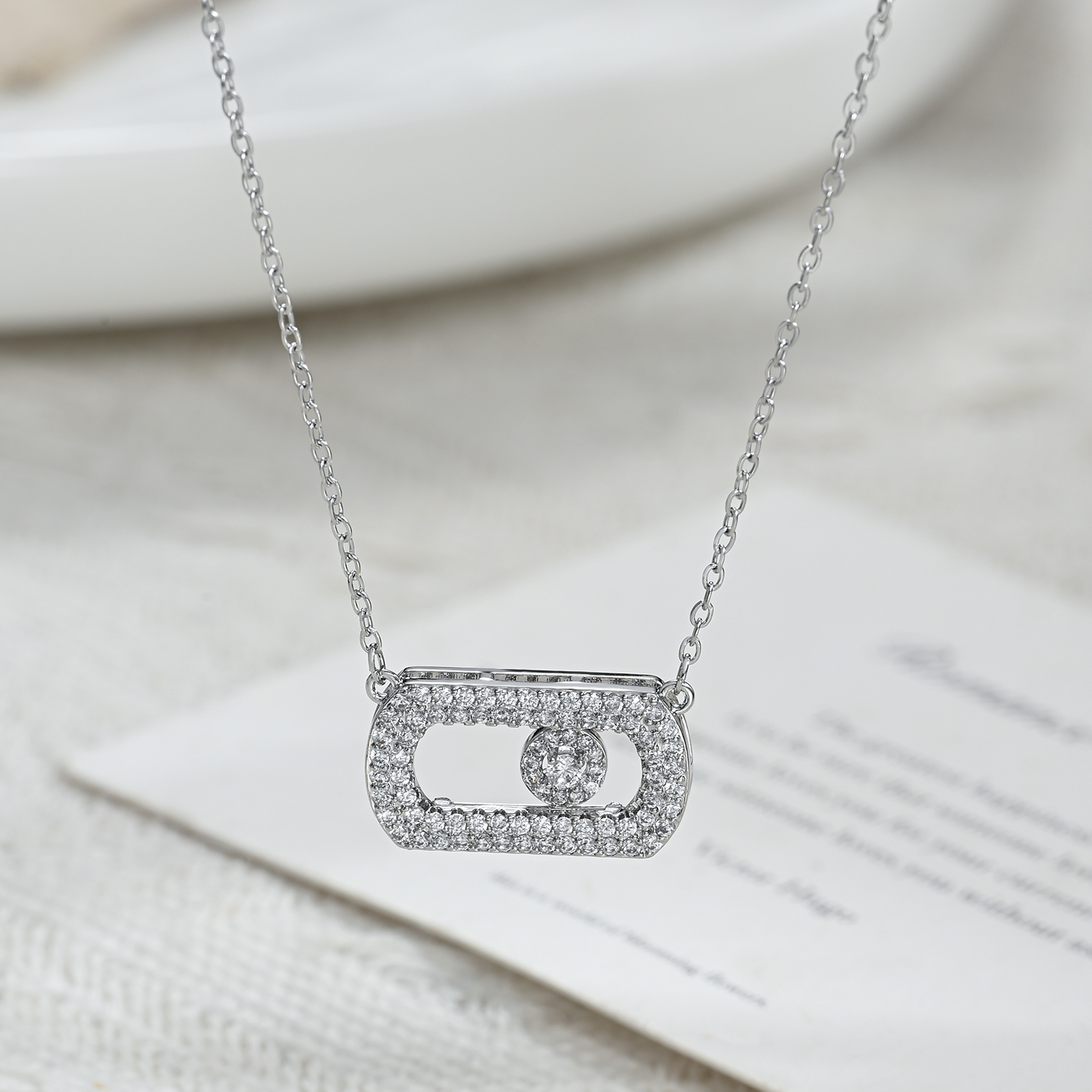 Nuevo estilo luz lujo nicho viaje cadena clavícula mujer versatilidad collar Specification image