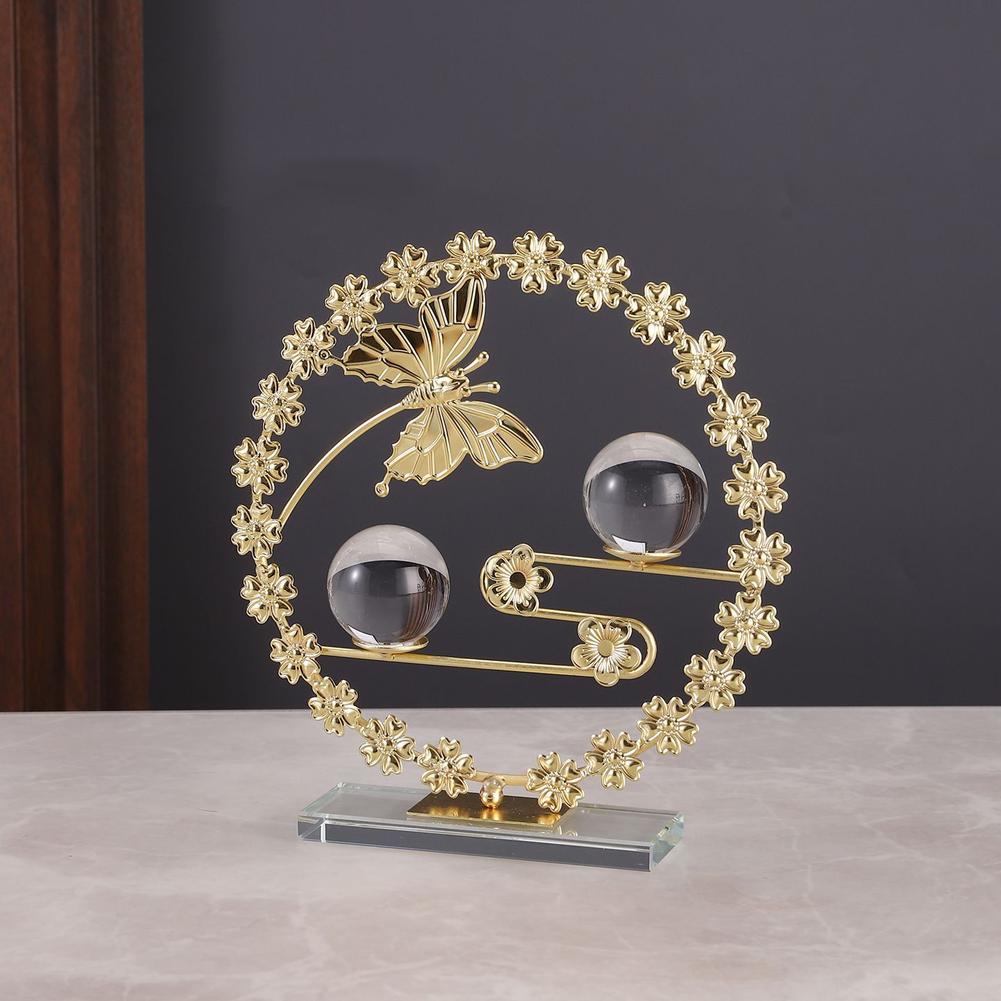 Light luxury cherry blossom high-end crystal ornaments, auspicious home hanging, exquisite decorative items for the living room and entrance hall detail image 5