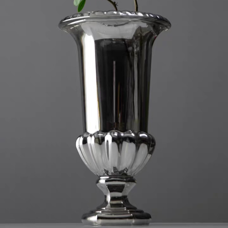 European-style crystal vase for the living room, large transparent high-footed glass vase with high flower buds, Nordic home decoration flower arrangement details Picture