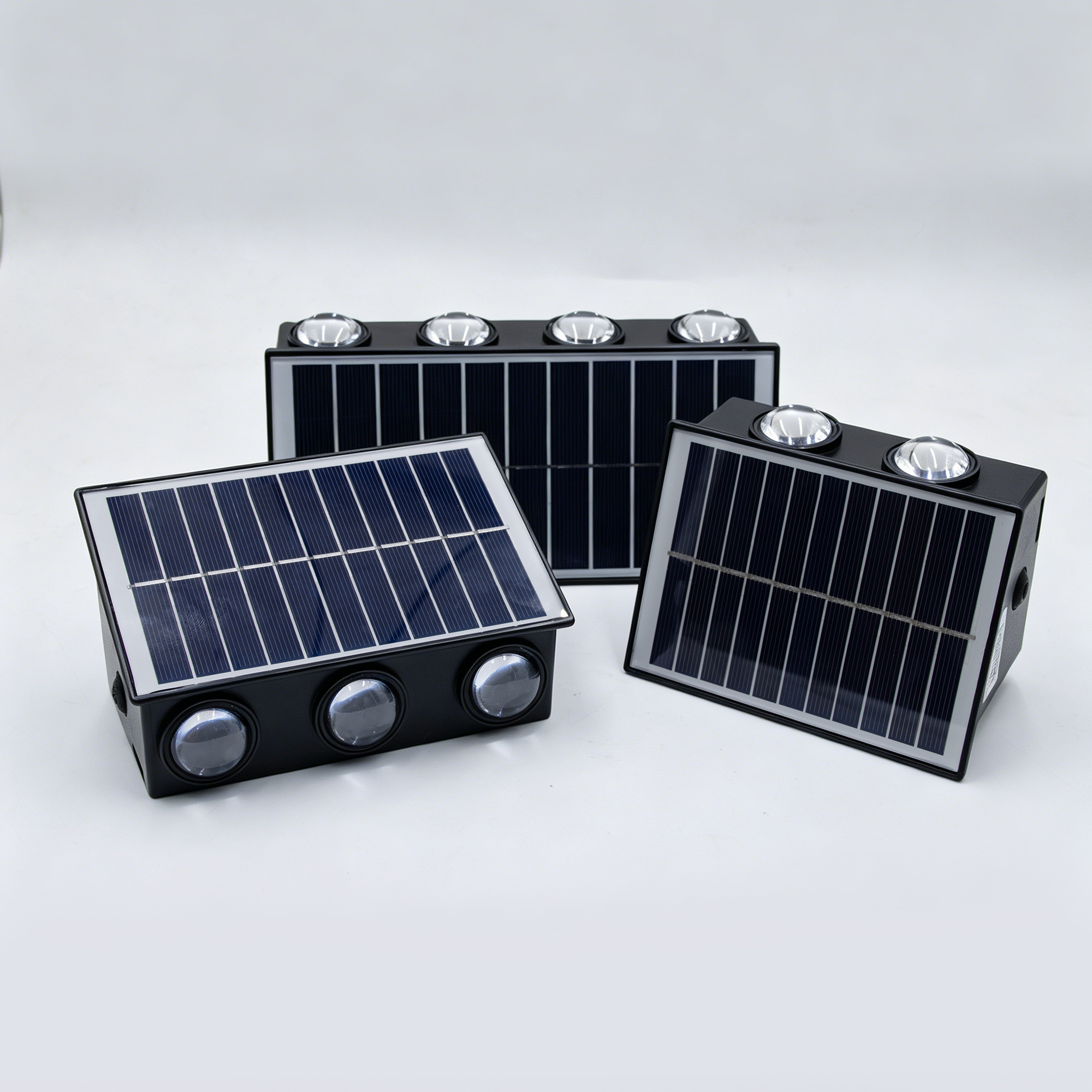 Solar garden lamp with small yellow light projection illumination and high-efficiency solar panel for outdoor use details Picture