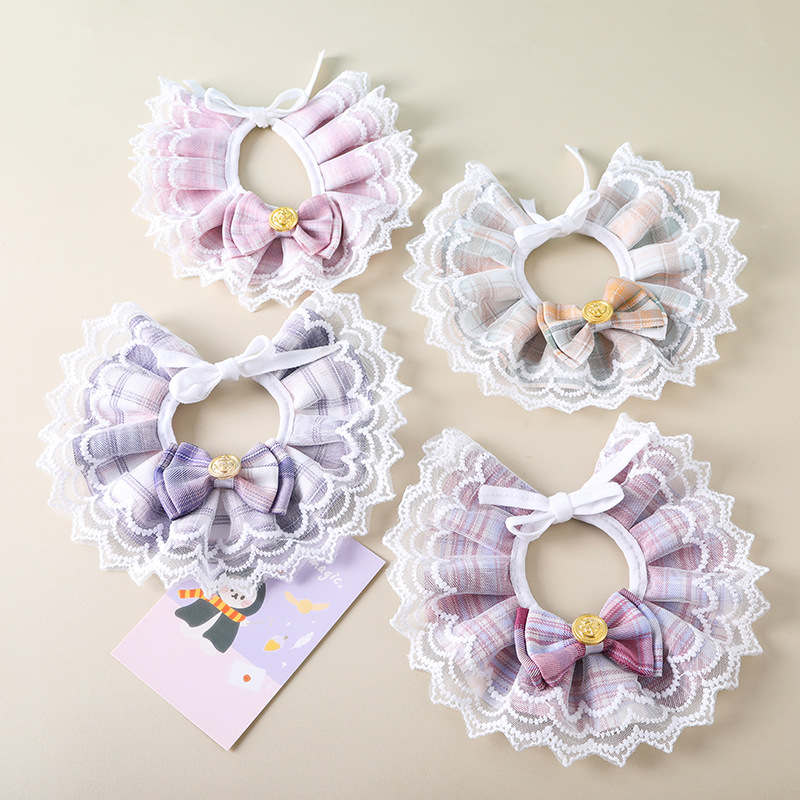 Wholesale of pet drool wipes, cat bow lace necklaces, dog cute princess-style decorative scarves details Picture