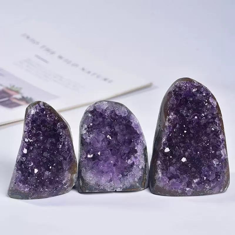 Natural amethyst, amethyst town ornaments, home ornaments, energy stones, natural minerals in stock and wholesale Application Scenario
