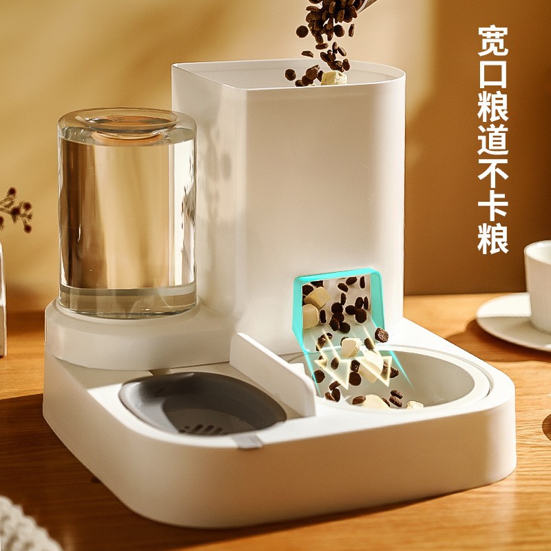 The main body of the white pet intelligent automatic drinking water feeder is a pet automatic feeder and water dispenser Application Scenario