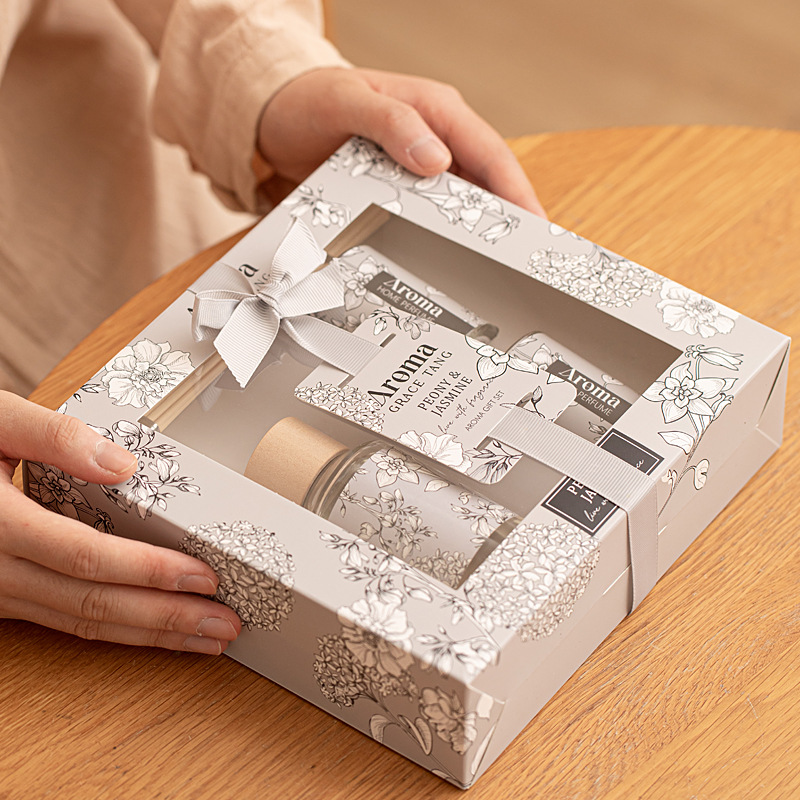 Garden Party Scented Candle Exquisite Gift Box details Picture