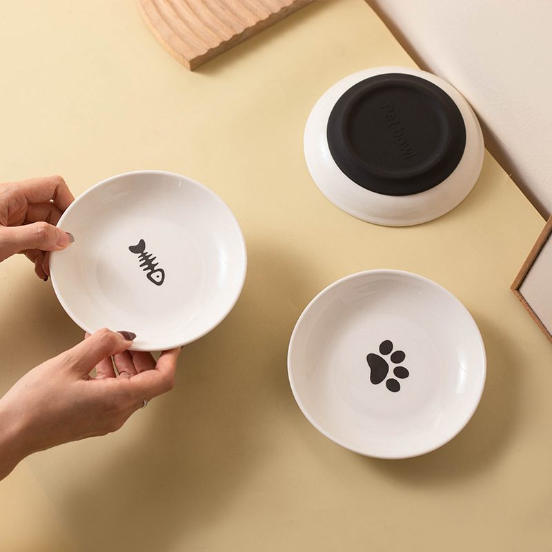 Amazon silicone anti-slip ceramic cat plates, pet cat bowls, cat food, snack cans, plates, kitten food bowls, pet supplies