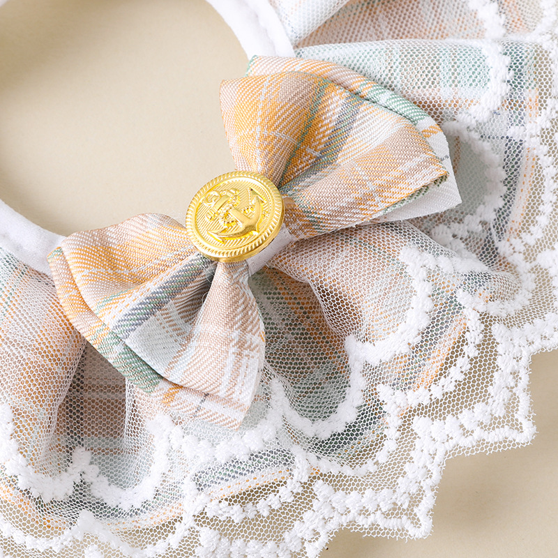 Wholesale of pet drool wipes, cat bow lace necklaces, dog cute princess-style decorative scarves Specification image