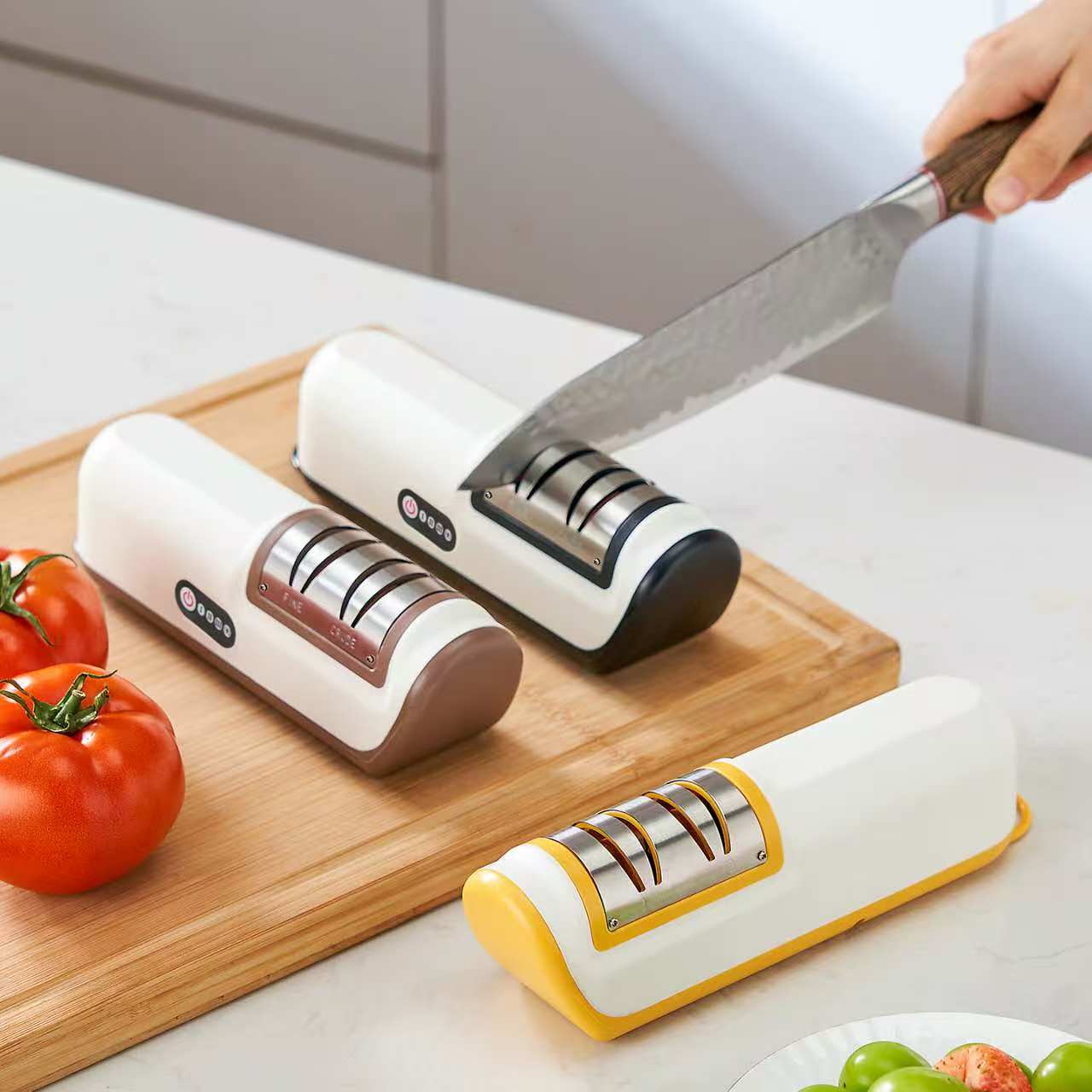 Electric knife sharpener charging, small and fast knife sharpener, fully automatic household whetstone, magic knife sharpener, electric knife sharpener details Picture