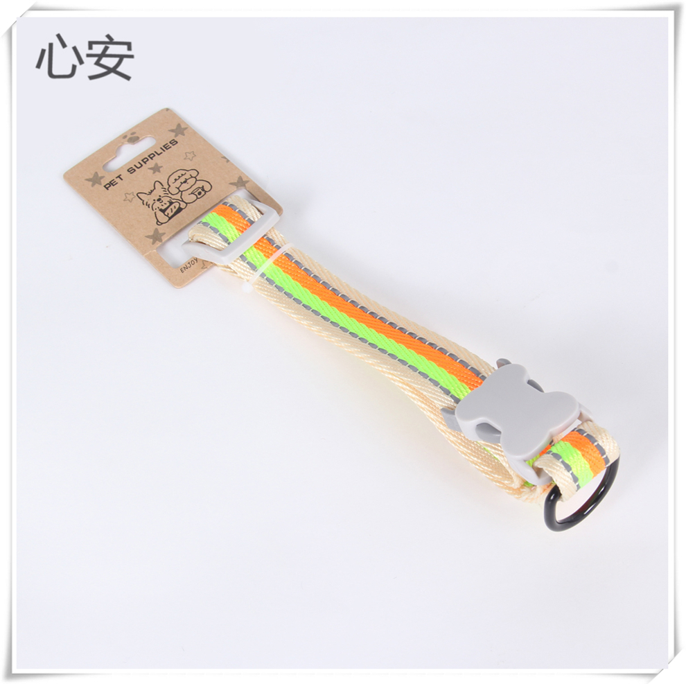 Rayas intermitentes impreso pet collar para gatos perro universal ajustable cuello cuello cuello cuello varios estilos Application Scenario