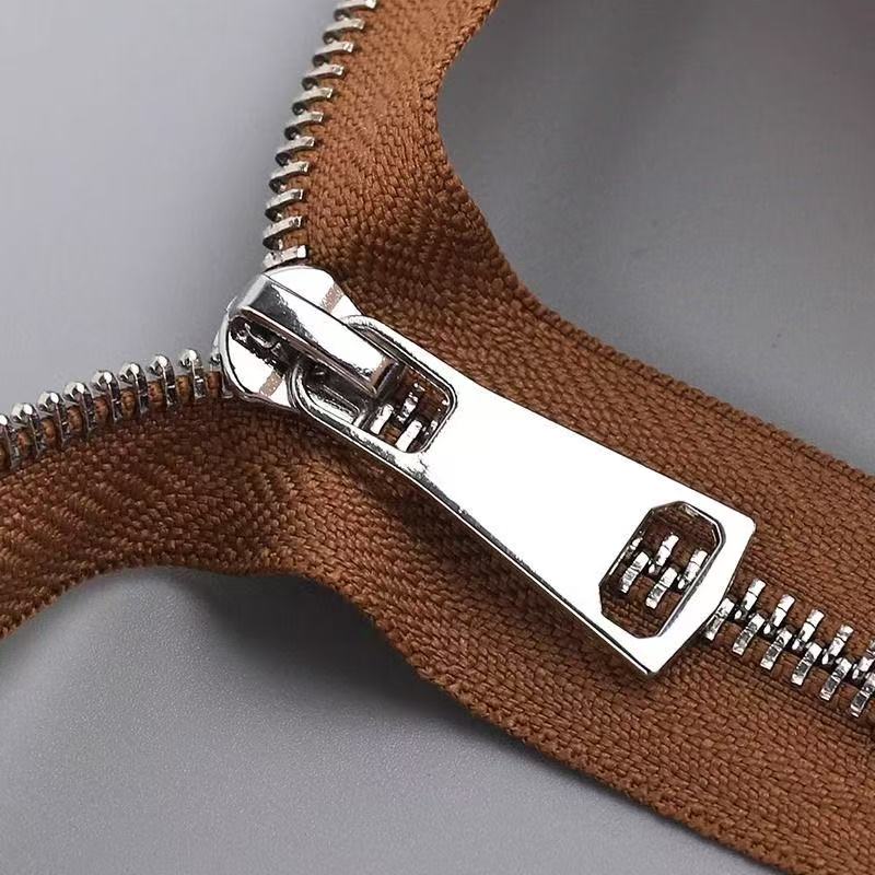 No. 5 metal closed chain anti-slip bag, clothes pocket, pants pocket, high-end metal zipper, copper plated with platinum, light golden gold, gold Y teeth, open tail double open and closed tail bag zipper Specification image