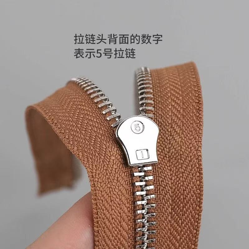 No. 5 metal closed chain anti-slip bag, clothes pocket, pants pocket, high-end metal zipper, copper plated with platinum, light golden gold, gold Y teeth, open tail double open and closed tail bag zipper details Picture