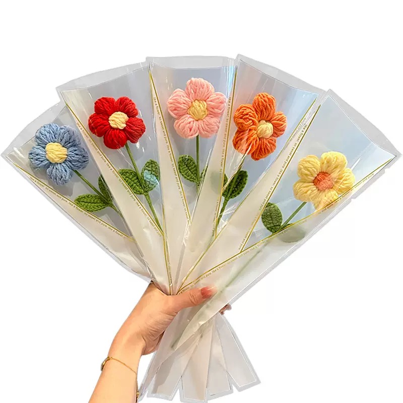 Orange crochet sunflower bouquets, knitted woolen flowers, mini woolen flowers, machine-woven bouquets Application Scenario