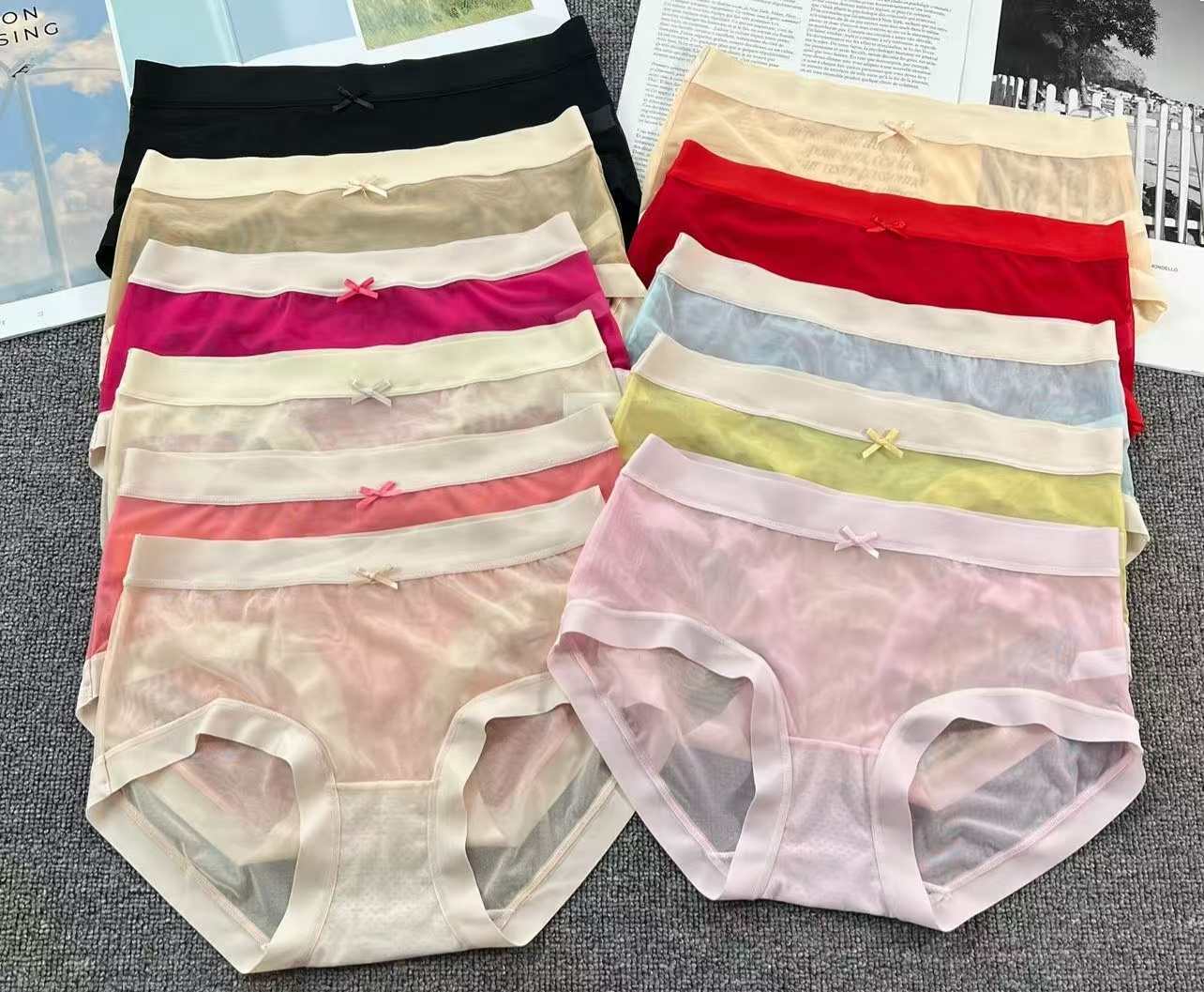 0722# Foreign Trade Underwear, seamless thin women's breathable underwear, mid-waist underwear, best-selling South American women's underwear QNI
