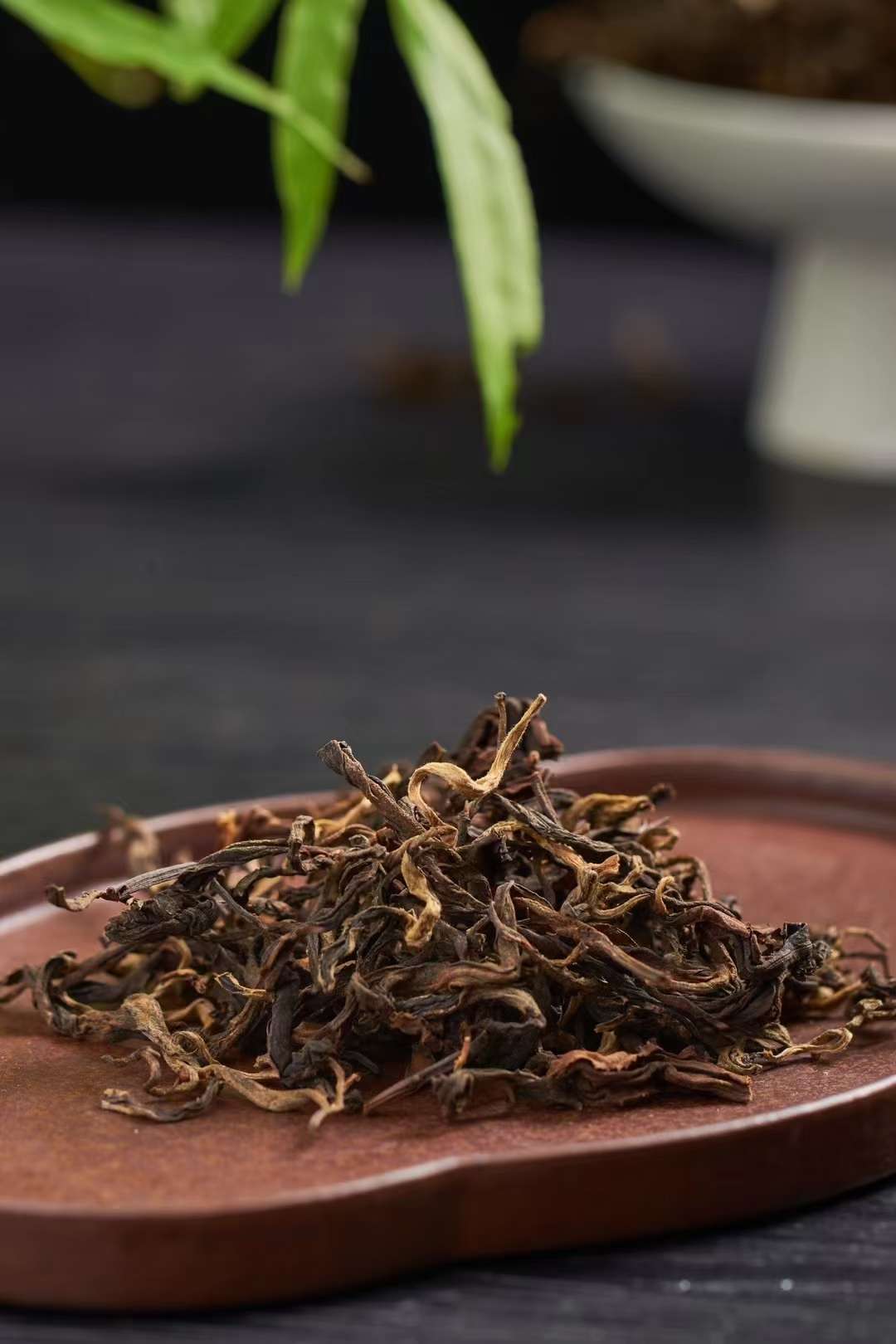 The original ecological ancient tree black tea from Xieng Khouang is sun-dried, with a mellow taste. It costs 280 yuan per jin and becomes even more outstanding when stored for a long time details Picture