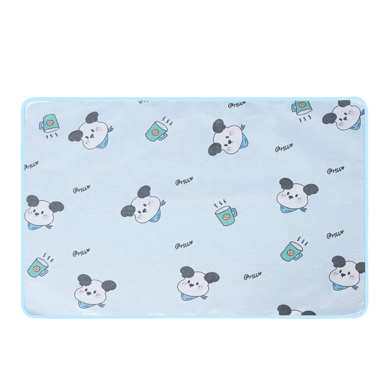 宠物用品/宠物冰丝垫/狗窝/狗笼/宠物狗狗用品白底实物图