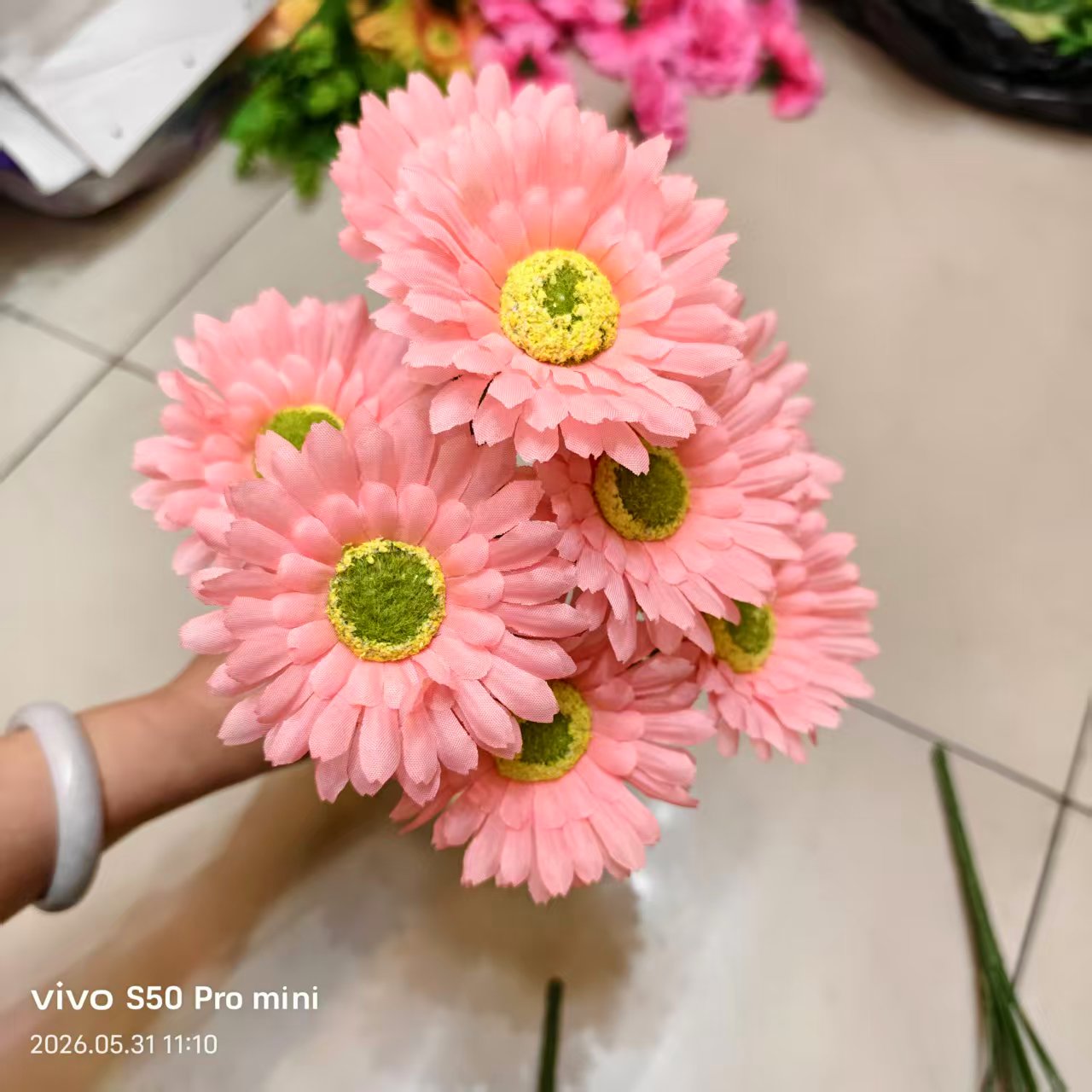假花/假花灯/仿真花/塑料/花朵装饰产品图