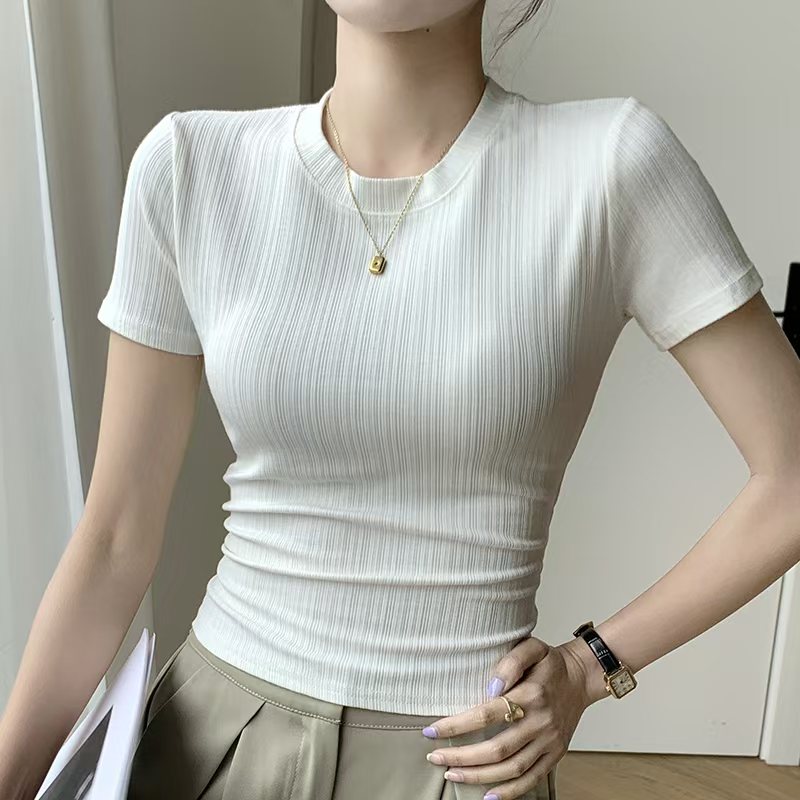 Source factory of high-density vertical beauty stripe knitted fabric for breathable, smooth and anti-pilling women's tight pants and sportswear sets Application Scenario