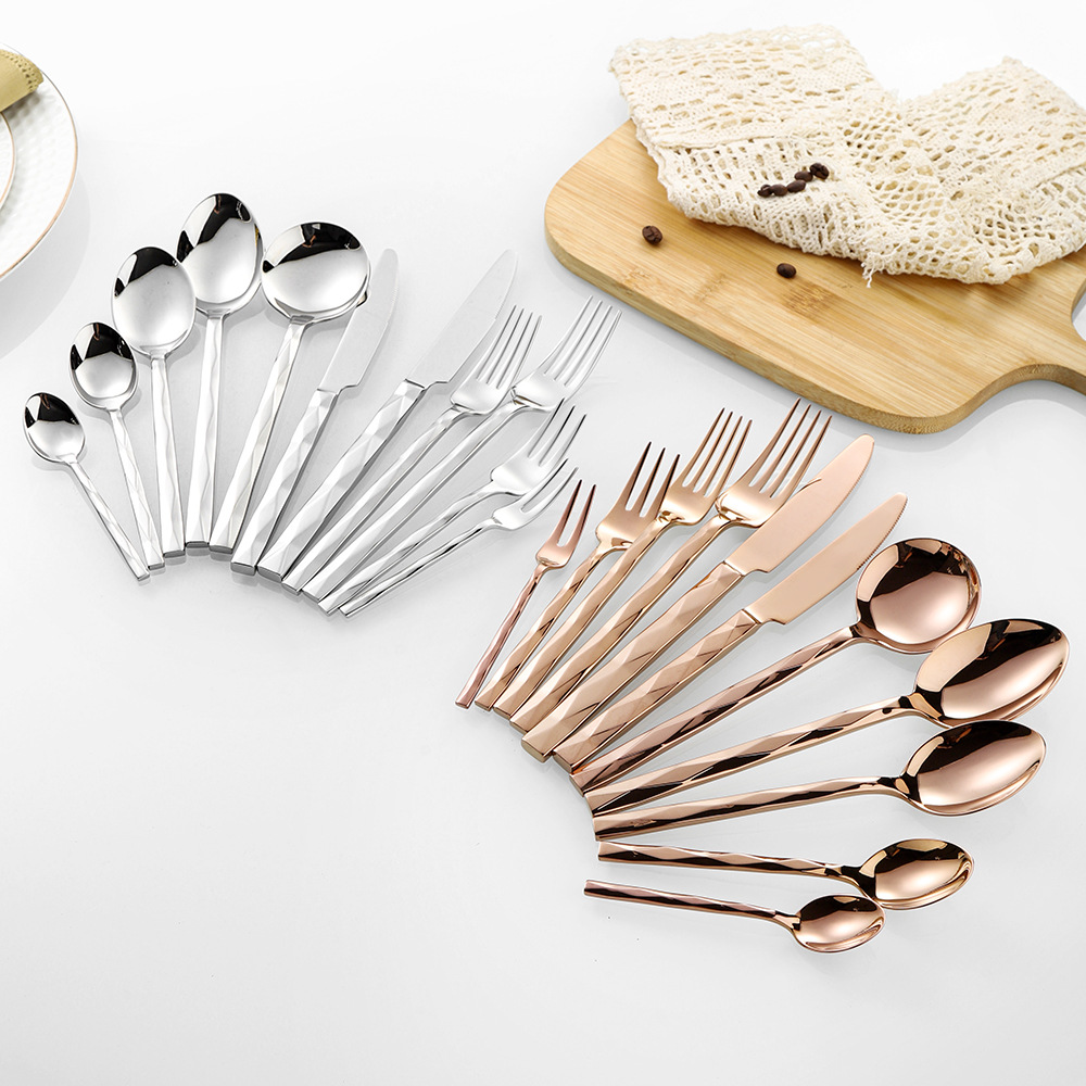 304 stainless steel high-end hotel French restaurant premium forged Western tableware, including knives, forks, spoons, dessert spoons and tea spoons Application Scenario