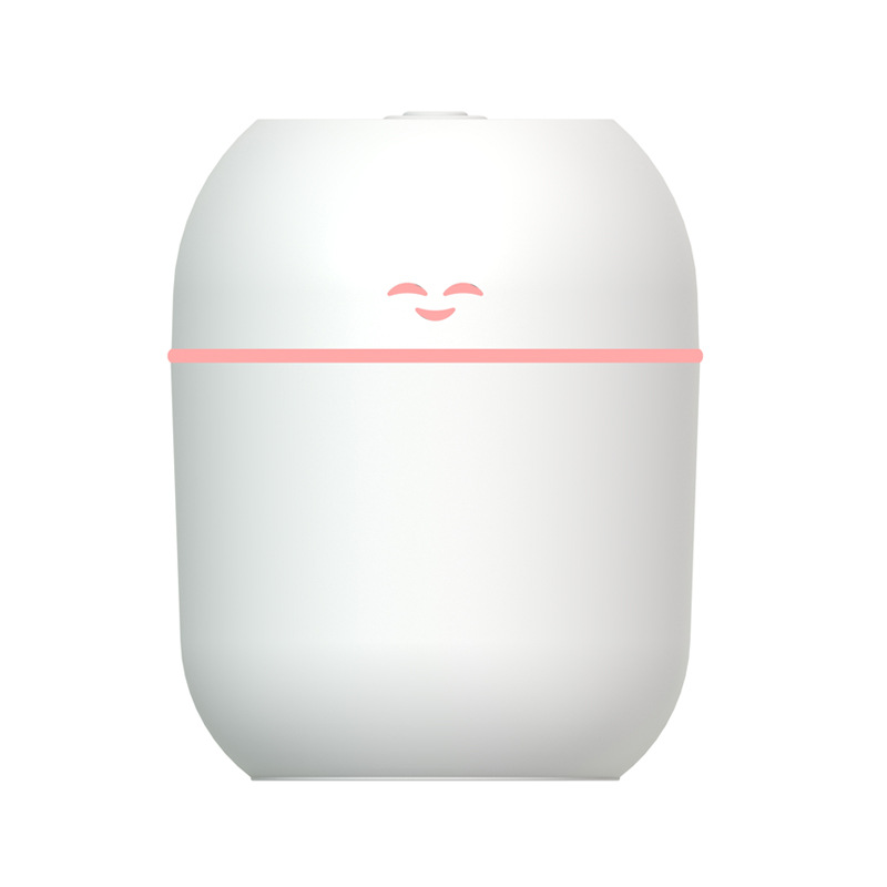 A new usb car humidifier for home use with a large fog capacity, mini and small bedroom and office gift humidifier detail image 2
