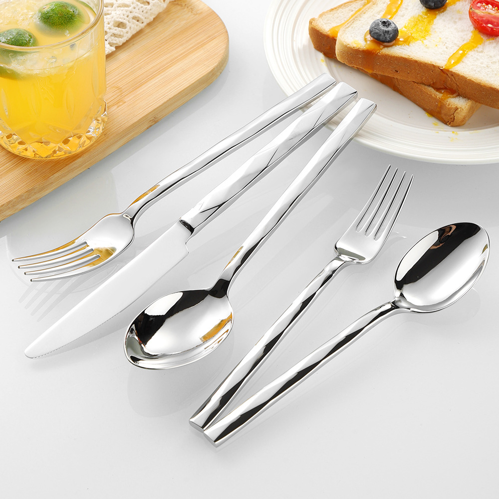 304 stainless steel high-end hotel French restaurant premium forged Western tableware, including knives, forks, spoons, dessert spoons and tea spoons details Picture