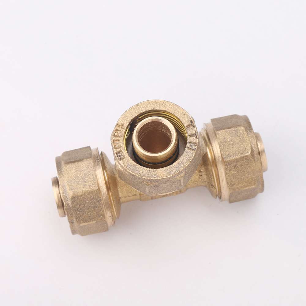 Copper aluminum plastic fitting, latón fitting diente interno tee detail image 5
