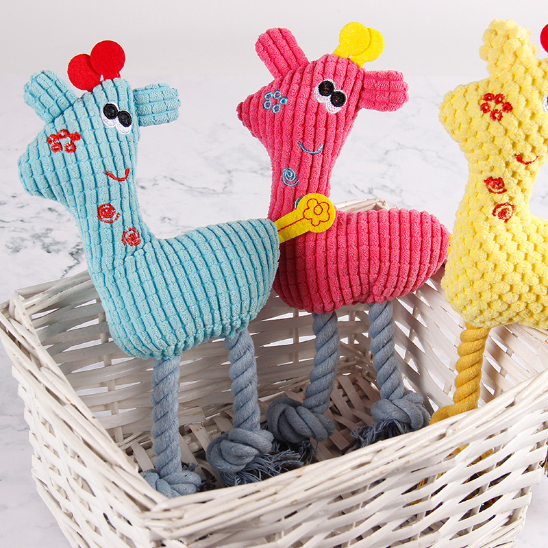 Amazon pet supplies: Vocal, teething, chewable cat and dog toys, corn kernels, plush cotton ropes, deer in stock for wholesale Application Scenario