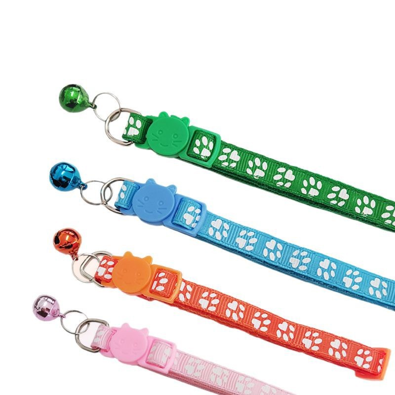 Piel amistosa no le tiran el cuello a las mascotas collar campana anti-liberación hebilla de seguridad para gatos y perros vestido diario productos para mascotas Item Picture