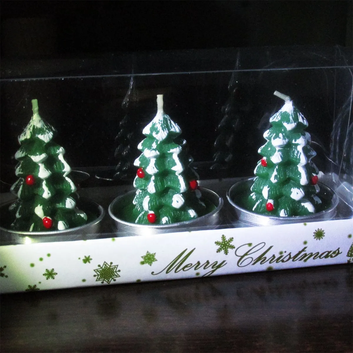 Romantic Christmas Eve gifts decorated with Christmas candles. Cute little aluminum shell-shaped candles for Christmas detail image 11