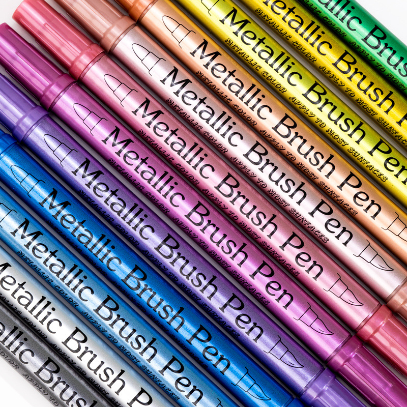 Guangna GN562 double-headed marker pen, metallic marker pen, craft pen, signature pen, diy photo album, black card, doodle pen Application Scenario