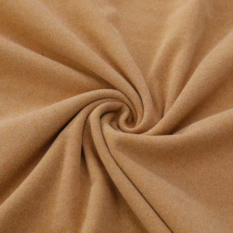 The base layer of the high-elasticity and warm autumn and winter thermal underwear made of flat German velvet fabric is knitted fabric