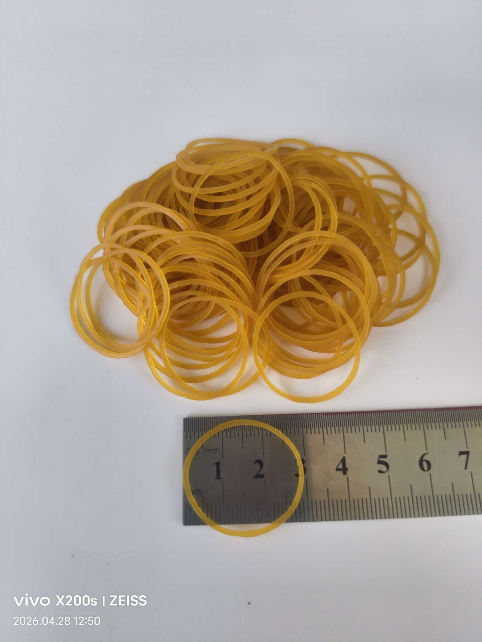 A pack of 150 pieces of original Vietnamese rubber bands, natural rubber high-elasticity rubber bands, rubber tubes and rubber rings detail image 4