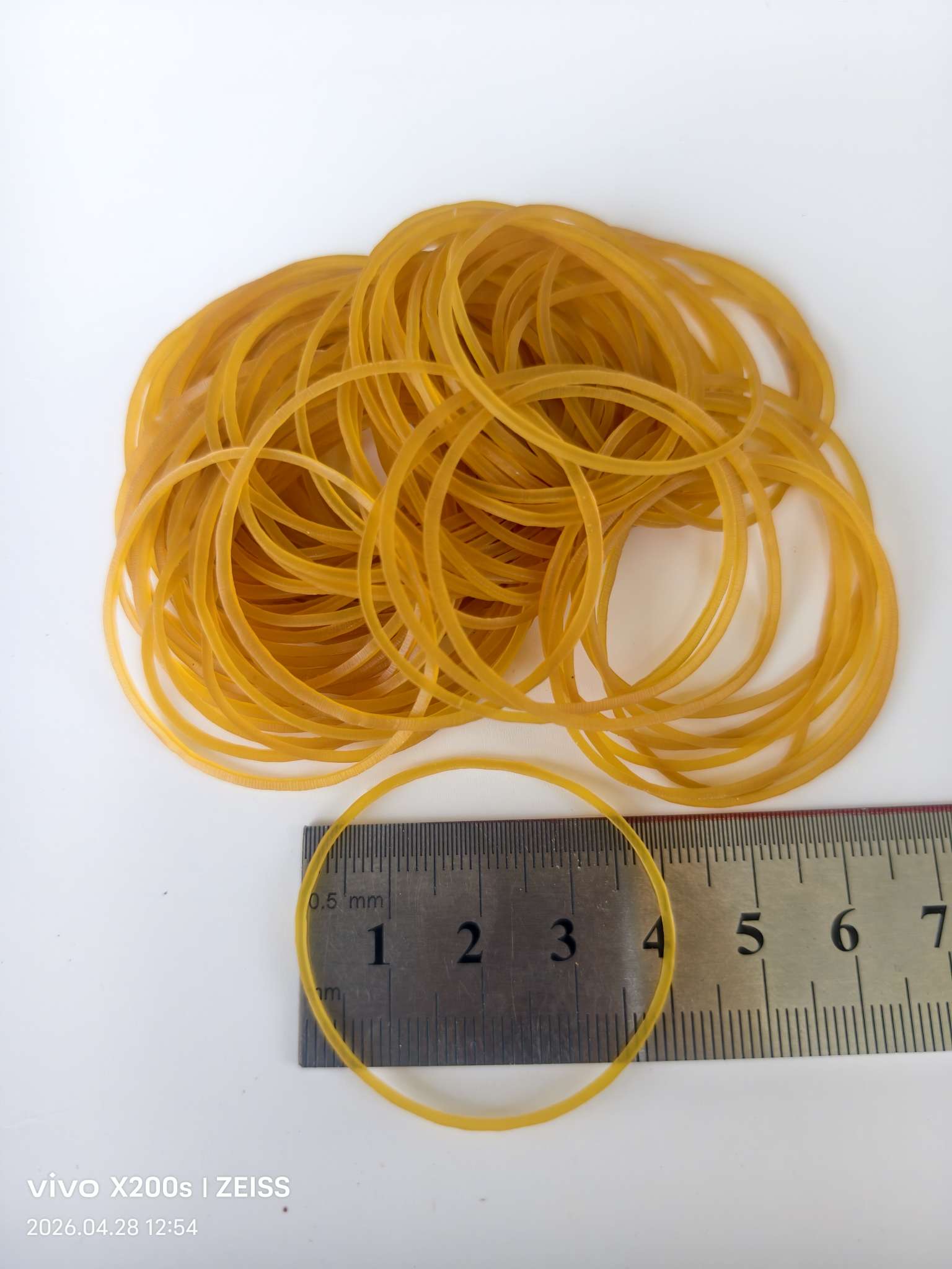 A pack of 150 pieces of original Vietnamese rubber bands, natural rubber high-elasticity rubber bands, rubber tubes and rubber rings Specification image