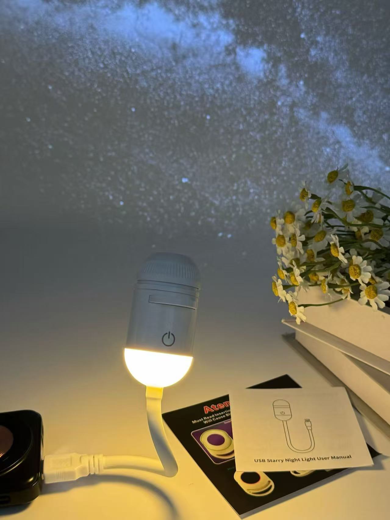 跨境投影小夜灯迷你投影仪灯光卧室睡眠婴儿喂奶护眼星空氛围灯
