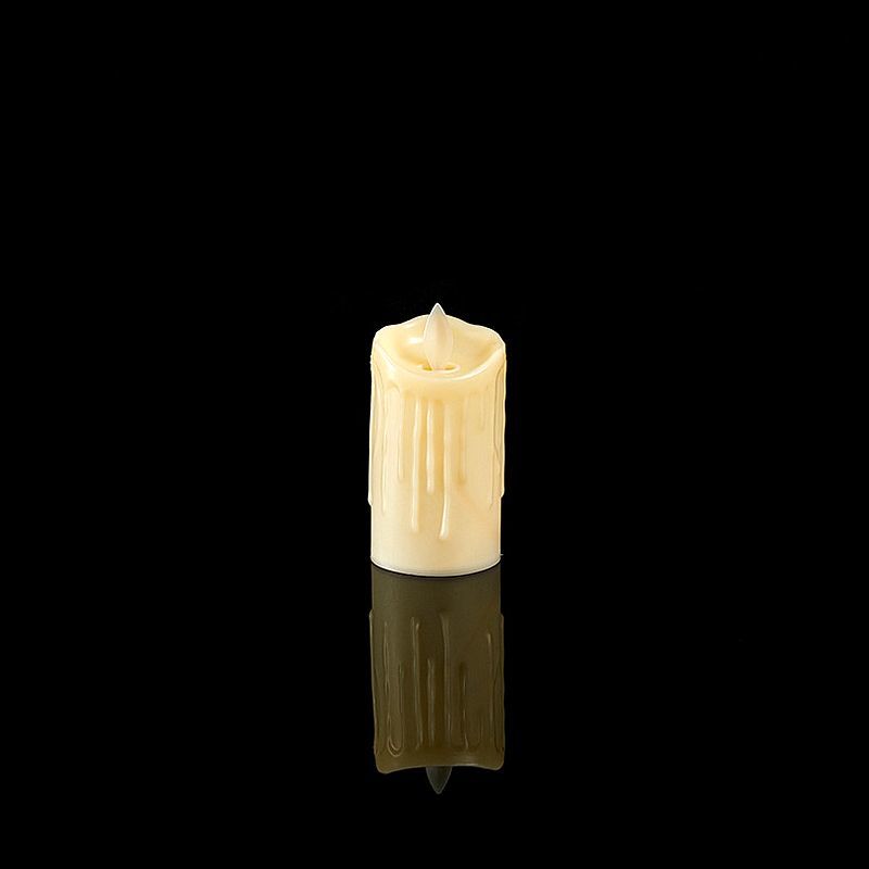 Christmas atmosphere style high-end decoration birthday arrangement special simulation flame swinging led electronic candle lamp, ins electronic candle lamp, electronic candle lamp Application Scenario