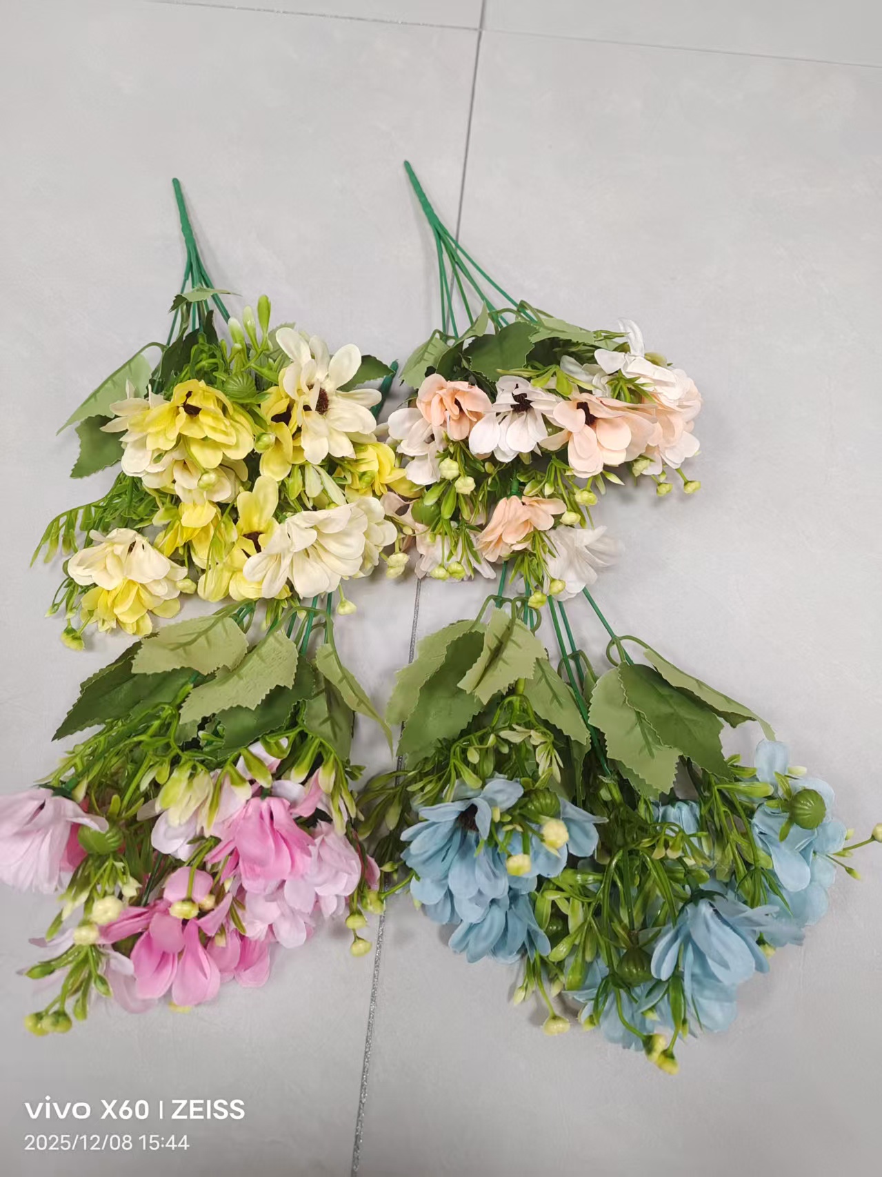 Almacén en stock venta barata simulación crisantemo relleno de armario 5 cabezas 6 cabezas 7 cabezas flores falsas flores de plástico flores artificiales artesanales DIY decoración flores pic 7