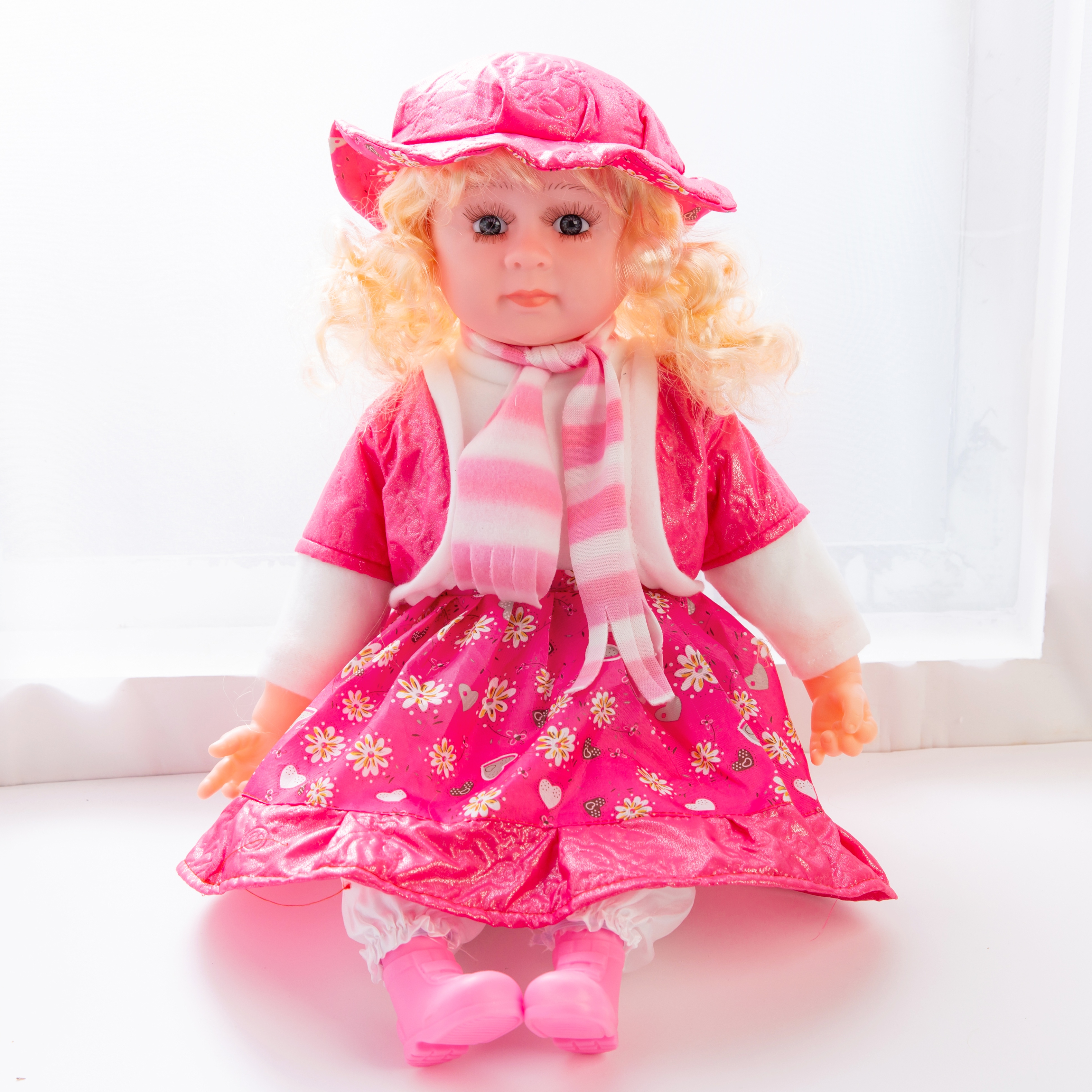 The new 24-inch music doll series of pressed cotton dolls in multi-color mixed packs is a bestseller for foreign trade Application Scenario