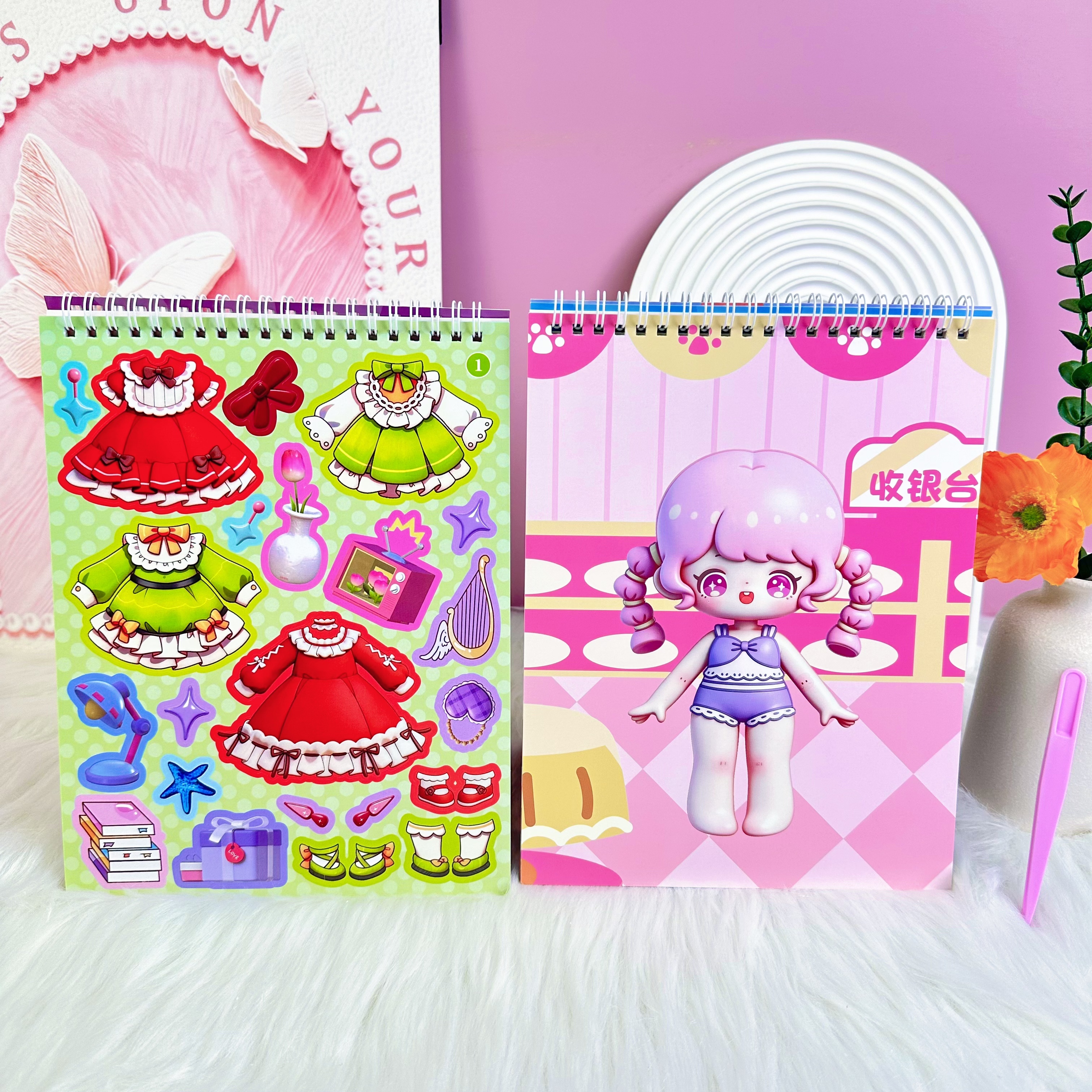 The blogger has made a series of interesting and fun photo book scene stickers for dressing up, nail art, beauty and makeup, and diy photo book stickers Application Scenario