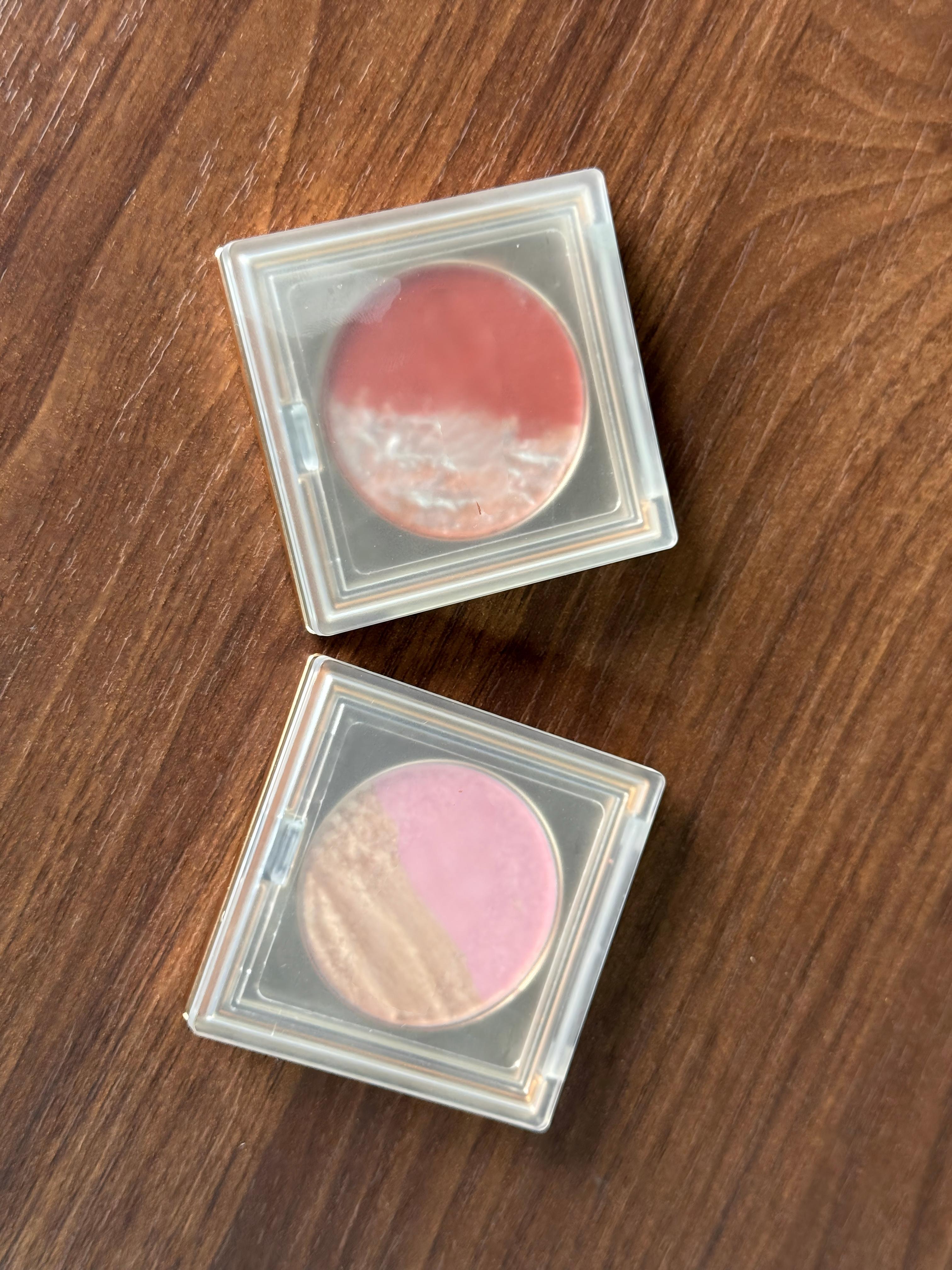 For export only, transparent plastic box packaging, two-color contouring blush, high-gloss one-piece. Supports ODM OEM customization, contouring blush, contouring blush, eyeshadow, high-gloss one-piece