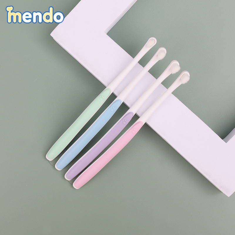 En stock pet toothbrush cat dog limpieza oral para perros pequeña cabeza de plástico pelo suave pet toothbrush pet supplies wholesale details Picture
