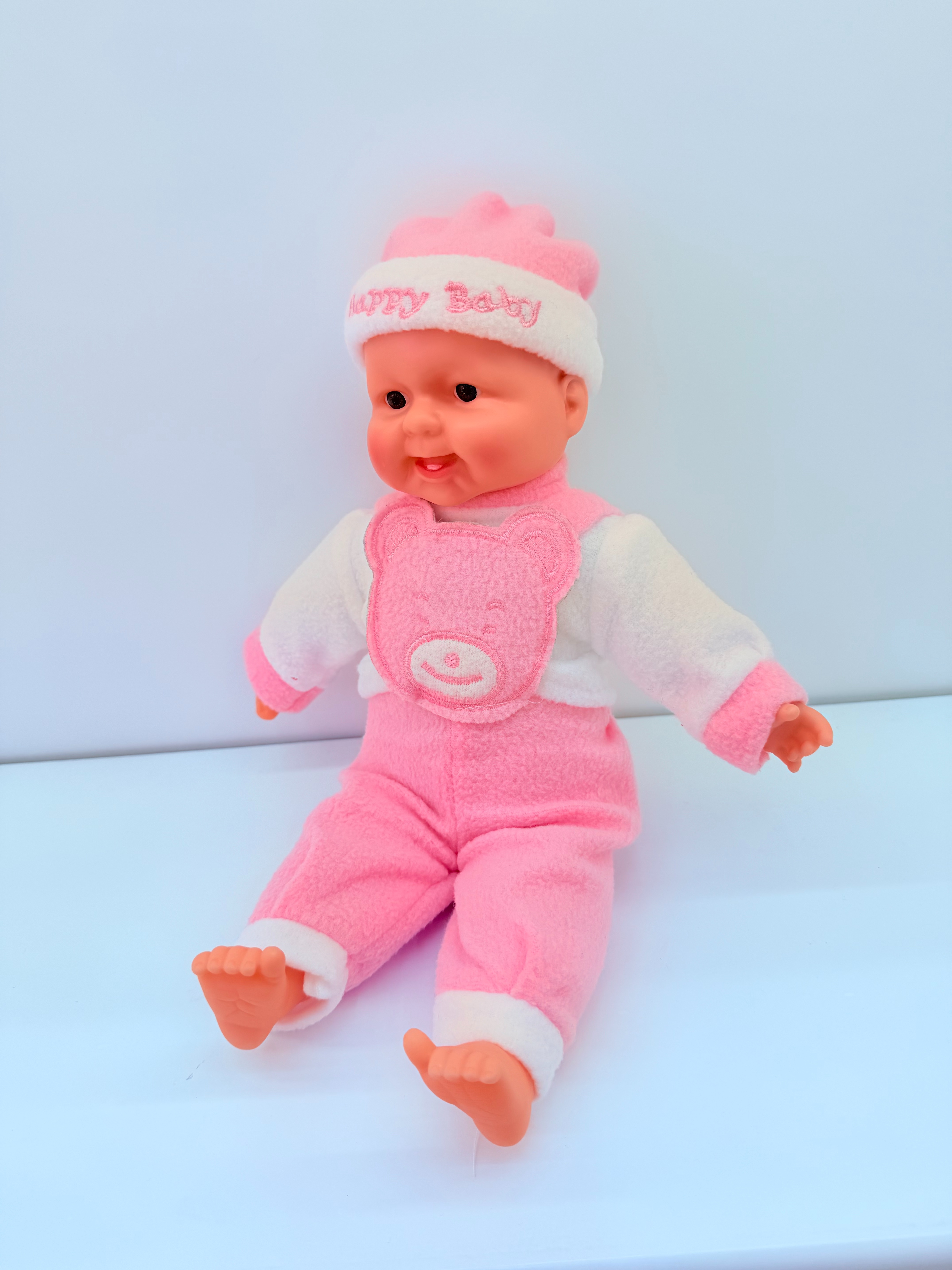 The large-sized laughing doll with a squeeze and laughter lullaby comes in a variety of styles and is a bestseller in foreign trade details Picture