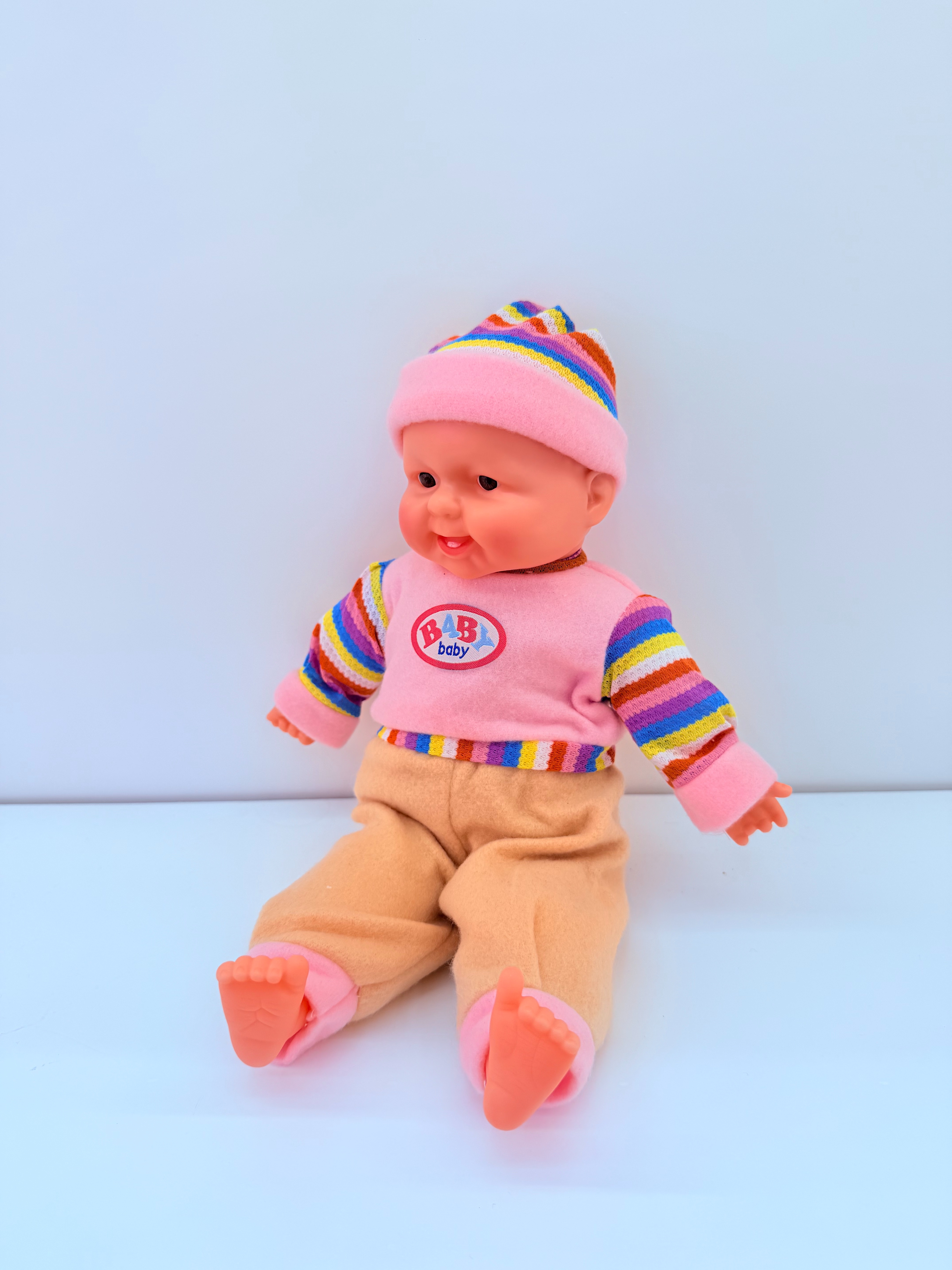 Tamaño medio nuevo muñeca de la risa apretado con la risa sleeping dolls hay muchos estilos de mezcla de estilo de explosión de comercio exterior Item Picture