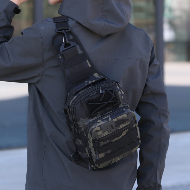 Lure bag: Multi-functional tactical crossbody bag, men's outdoor lure bag, sports cycling chest bag, men's daily commuting single-shoulder bag Application Scenario