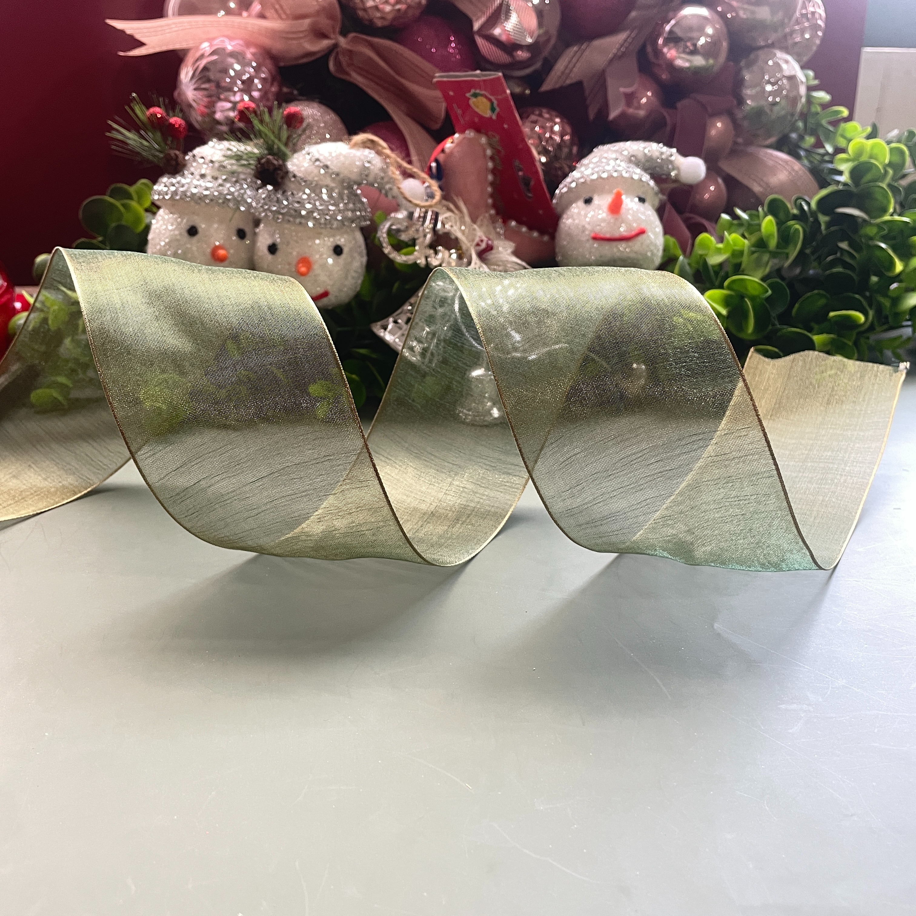 Item No. : 2391 DIY Christmas Gift Packaging Decoration Green Snow Gauze Christmas Wire Band 6.3cm