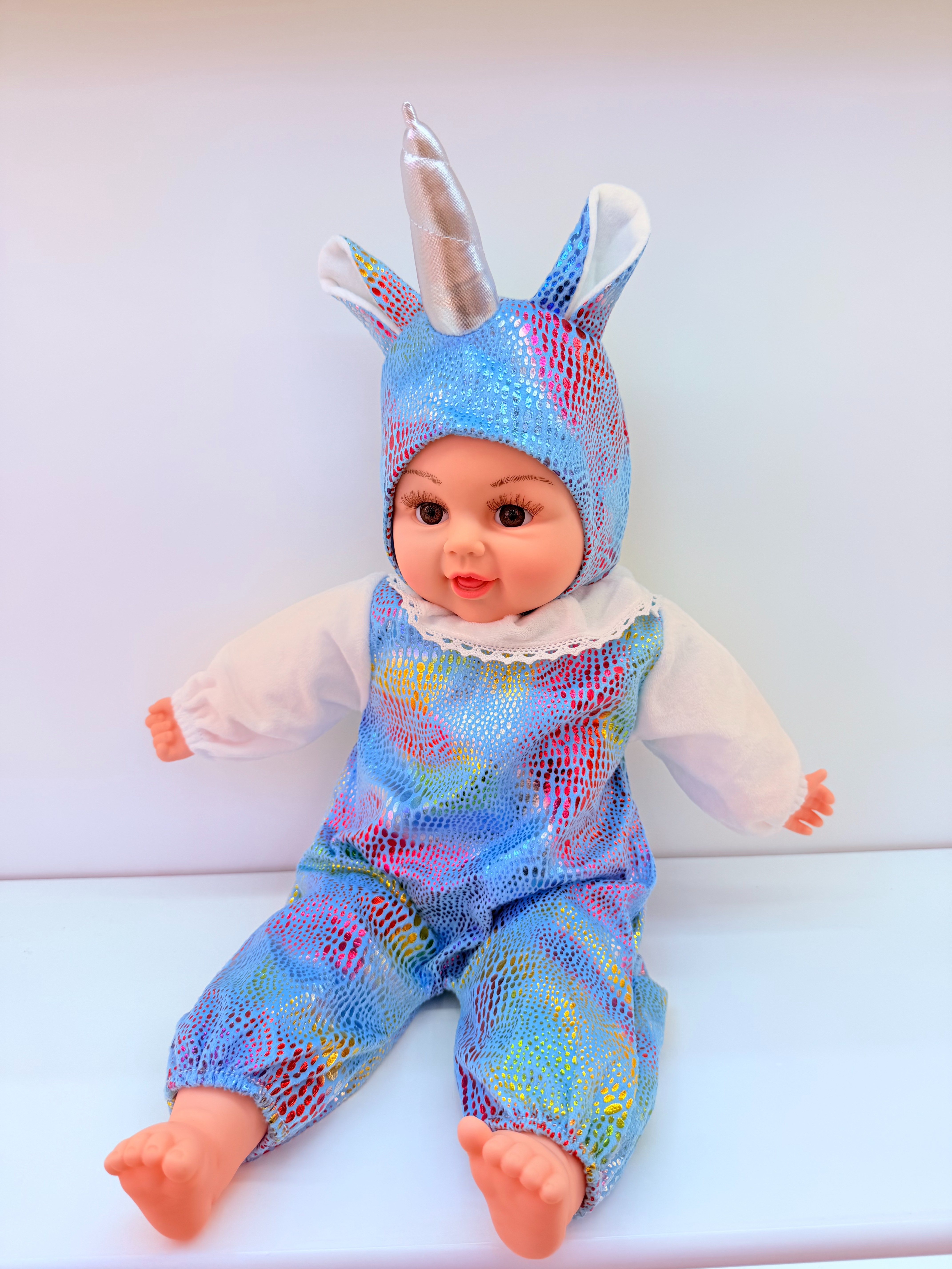 The lacquered unicorn doll with musical fabric is soft and comes in a variety of colors. It is a cute and heartwarming doll that is a bestseller in foreign trade Specification image
