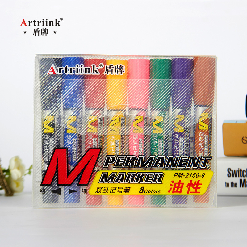 The shield can be filled with ink, oil-based double-headed marker pen, 8/12 color express shipping mark pen, DIY marking special marker pen Application Scenario