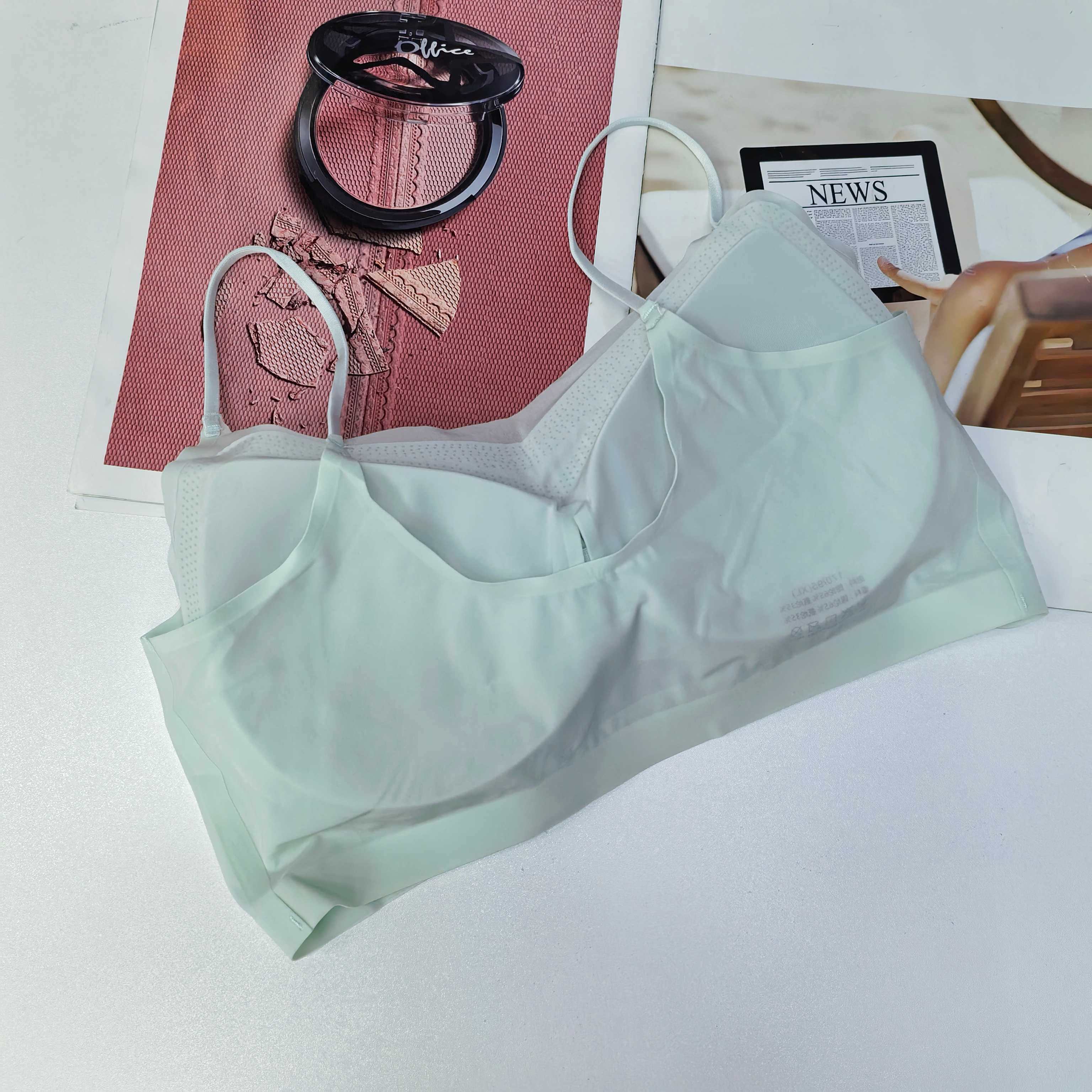 A2076# Export bra Ultra-thin one-piece fixed cup no trace, no steel ring, gathering breathable, cool, halter, beautiful back underwear women's bra cover QNI Specification image